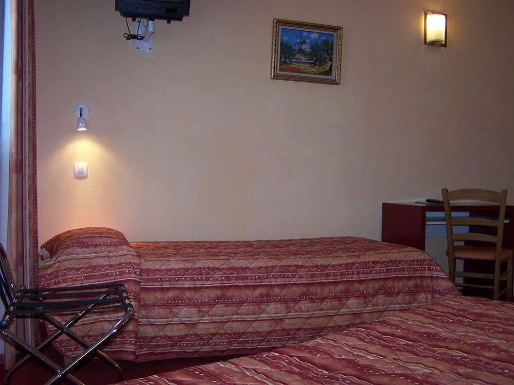 Logis Hotel De La Thalie Chalon-sur-Saône Extérieur photo